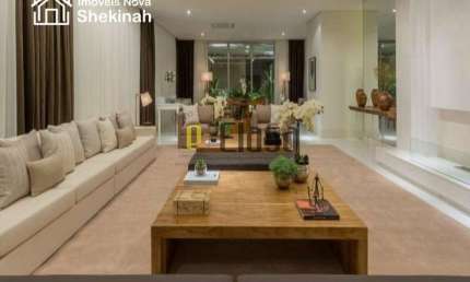 Cobertura duplex com 5 dormitórios, sendo 5 suítes, 7 vagas, 838,00m², em Campo Belo, São Paulo-SP.