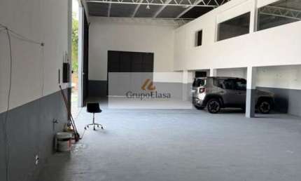 Casa comercial para alugar na Rua do Arcipreste, 38, Jardim Santo Antoninho, São Paulo