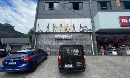Salão Comercial para Locação ? 650 m² Próximo ao Metrô Capão Redondo!
