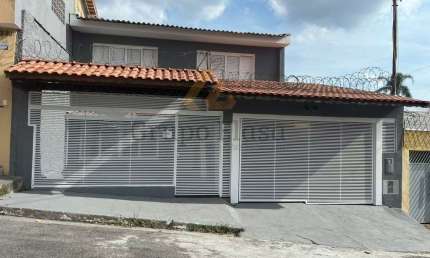 Sobrado Lindo com 5 Dormitórios para Locação e Venda Parque Maria Helena