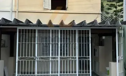 Sobrado de  vila 2 dormitórios armários, sala, banheiros ,1vaga,próximo ao metrô