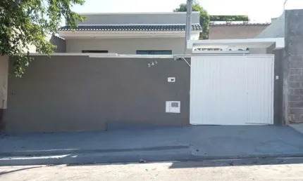 Casa para Venda em Bragança Paulista, JARDIM SÃO CRISTOVÃO, 2 dormitórios, 2 banheiros, 2 vagas