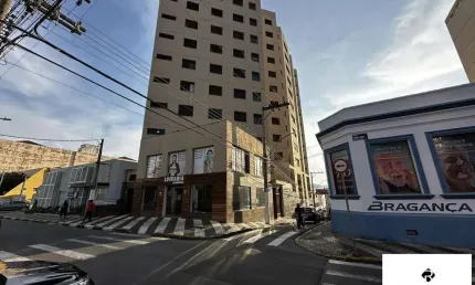 Apartamento para Venda em Bragança Paulista, Centro, 3 dormitórios, 1 suíte, 3 banheiros, 1 vaga