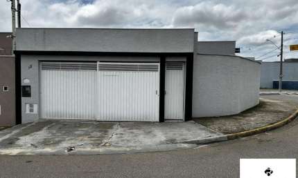 Casa para Venda em Bragança Paulista, Jardins, 3 dormitórios, 1 suíte, 3 banheiros, 2 vagas