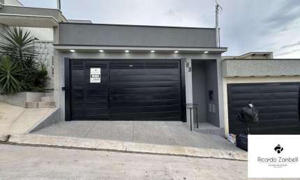 Casa para Venda em Bragança Paulista, RESIDENCIAL VILLA VERDE, 3 dormitórios, 1 suíte, 2 banheiros, 2 vagas
