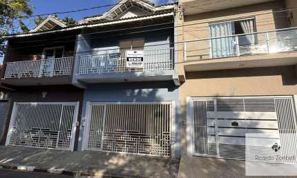Casa para Venda em Bragança Paulista, Aparecida, 2 dormitórios, 1 suíte, 2 banheiros, 2 vagas