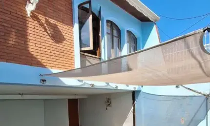 Casa para Venda em Bragança Paulista, Centro, 3 dormitórios, 2 suítes, 2 banheiros, 4 vagas