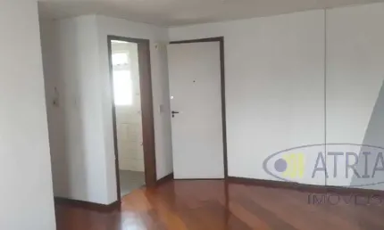 Apartmento 3 quartos 66 m2 semi-mobiliado de frente face norte