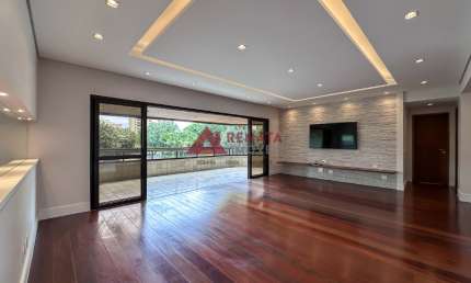 Imóvel para venda com 215 m2 com 4 quartos, sendo 2 suítes Barra da Tijuca - Condomínip Golden Green