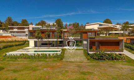 Casa com 6 dormitórios à venda, 1005 m² por R$ 22.890.000,00 - Condomínio Quinta da Baroneza - Bragança Paulista/SP