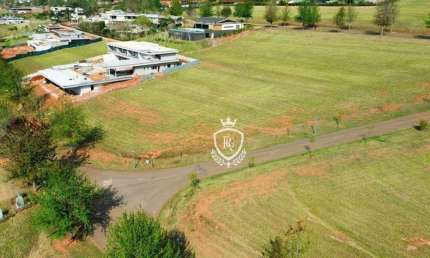 Terreno à venda, 3685 m² por R$ 5.500.000,00 - Condomínio Quinta da Baroneza - Bragança Paulista/SP
