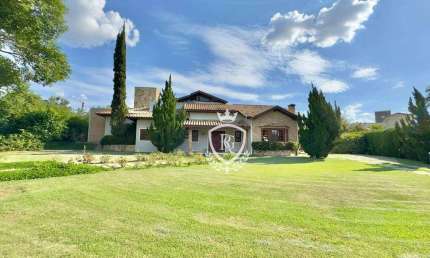 Casa à venda, 460 m² por R$ 2.150.000,00 - Condomínio Haras Paineiras - Salto/SP