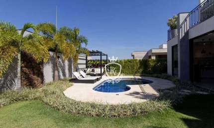 Casa com 3 dormitórios à venda, 302 m² por R$ 2.400.000 - Condominio Portal dos Bandeirantes - Salto/SP