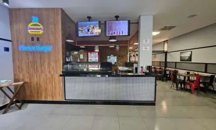 ESPAÇO GASTRONÔMICO COM 374,85 M2, NO CORAÇÃO DE SÃO VICENTE/SP