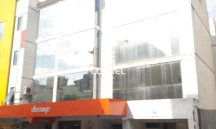 Apartamento central 1 dormitório e 1 vaga de garagem localizado na cidade de San