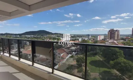 Apartamento de 170m² de área privativa, localizado no bairro Nossa Senhora de Lu