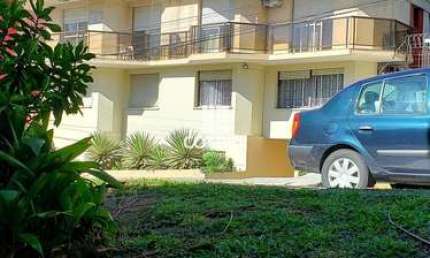 Apartamento com 3 dormitórios, suíte e garagem no Parque Itaimbé