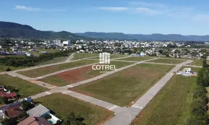Terreno de esquina com 461,05m² no Loteamento Verdes Pampas em Camobi