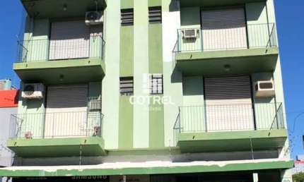 Apartamento central 2 dormitórios e 1 vaga de garagem localizado na cidade de Sa