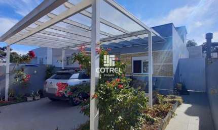 Casa 3 dormitórios e 2 vagas de garagem no Bairro Nossa Senhora de Lourdes local