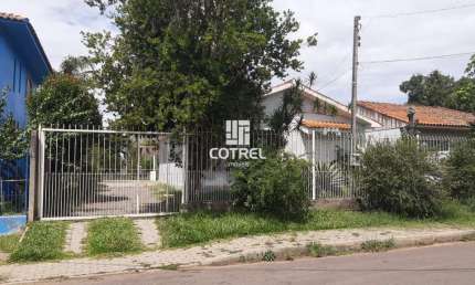 Casa 3 dormitórios localizada no bairro Camobi na Cidade de Santa Maria- RS