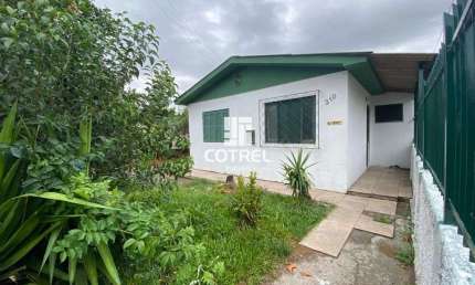 Casa 3 dormitórios 3 vagas de garagem localizado no bairro Urlândia na cidade de