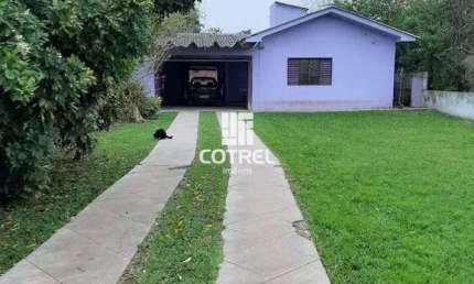 Casa para venda com 3 dormitórios, 3 banheiros, pátio privativo situada na Rua L