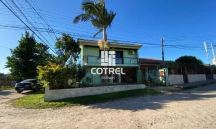 Casa para venda com 4 dormitórios 1 sendo suíte, 4 banheiros, 4 vagas de garagem