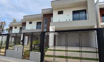 Casa para venda com 3 dormitórios 1 sendo suíte, 2 vagas de garagem situada no B