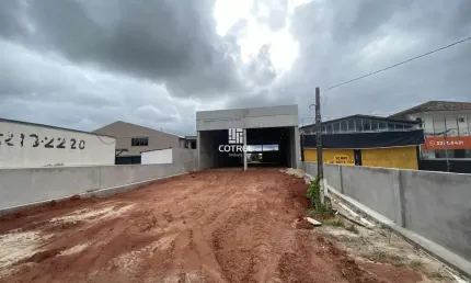 Pavilhão para locação com 430 m² no Bairro Duque de Caxias na cidade de Santa Ma