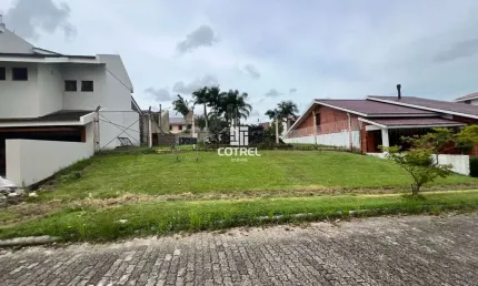 Terreno para venda no condomínio fechado Sociedade de Medicina
