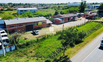 Dois Pavilhões para venda e locação com 496 m² situado no Bairro Camobi na cidad