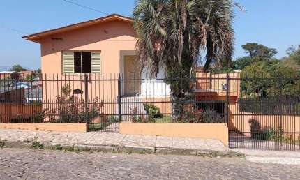 Casa com 3 quartos à venda na Rua Equador, 171, Camobi, Santa Maria