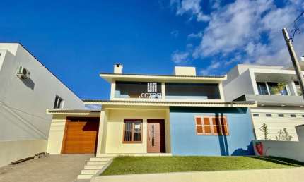 Casa para venda e locação com 3 dormitórios 1 sendo suíte, 2 vagas de garagem si