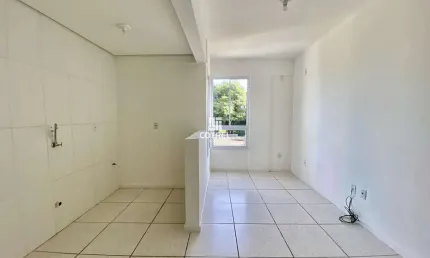 Apartamento com 1 dormitório e garagem no Residencial Porto Seguro