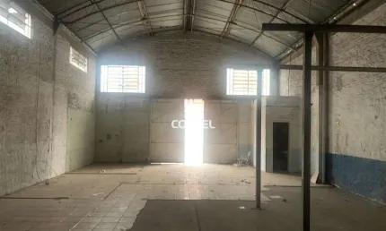 Pavilhão de esquina situado no bairro Rosário na cidade de Santa Maria/RS
