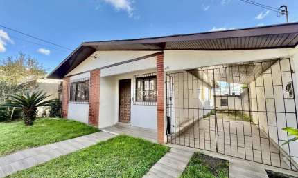 Casa para locação com 3 dormitórios, suíte e garagem no bairro Noal