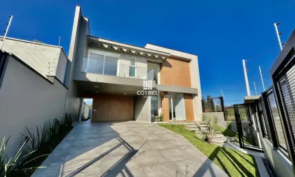 Casa para venda com 4 dormitórios sendo 1 suíte, 2 vagas de garagem situada no B
