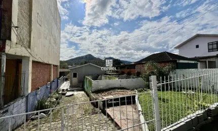 Terreno para venda 10 x 36 situado no Bairro Km3 na cidade de Santa Maria/RS.