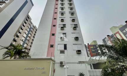 Apartamento para venda com 2 dormitórios e garagem situado no Bairro Nossa S. da