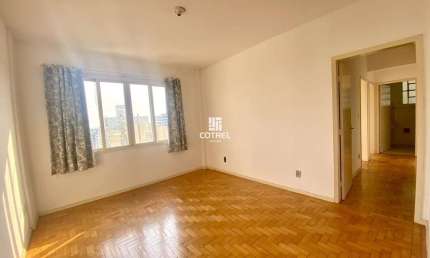 Apartamento para venda e locação com 2 dormitórios, 2 banheiros social situado n