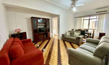Apartamento mobiliado, 2 dormitórios situado no bairro Centro, na cidade de Sant