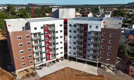 Apartamento com 2 dormitórios e garagem no Residencial Vithoria do Sol
