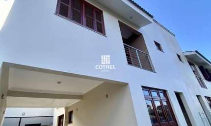 Casa para Locação 3 dormitórios sendo 1 suíte, 2 vagas de garagem, situada no ba