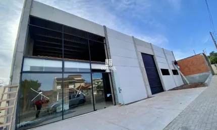 Pavilhão para Locação com 55m² de mezanino, situado no bairro Dom Antônio Reis,