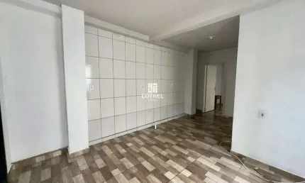 Casa para locação 2 dormitórios situada no bairro camobi, na cidade de santa mar