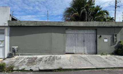 Casa com 3 quartos à venda na Rua Barão de Jaceguaí, Flores, Manaus
