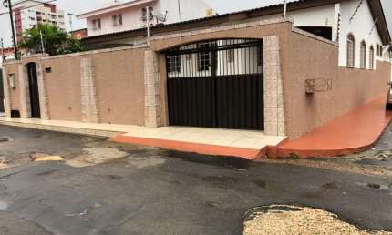 Casa com 3 quartos à venda na Rua Diogo de M. Furtado, Dom Pedro I, Manaus
