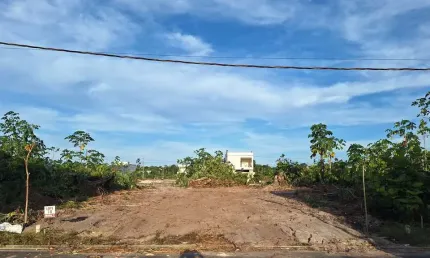 Terreno à venda na Avenida Thales Loureiro, Ponta Negra, Manaus