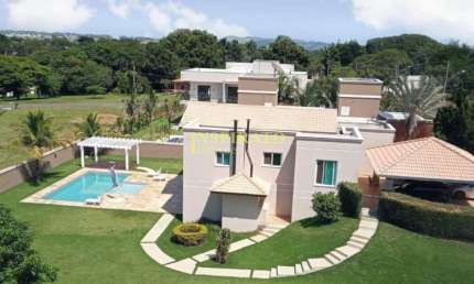 Casa Alto Padrão a venda com 5 suítes, 7 banheiros, 7 vagas por R$ 1.980.000,00 no Residencial Hara